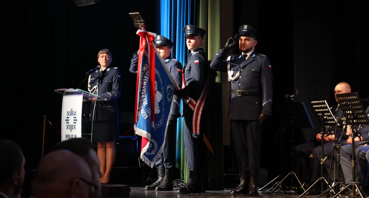 porady, zebrania, JUBILEUSZ KOMENDY POWIATOWEJ POLICJI - zdjęcie, fotografia