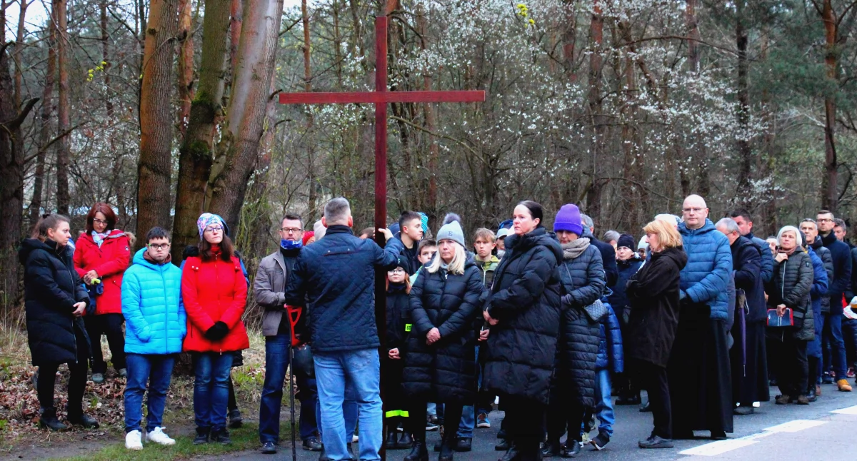procesje, DROGA KRZYŻOWA LIPKOWA IZABELINA - zdjęcie, fotografia